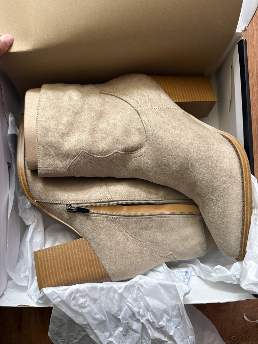 Nine West Size 10 Tan Suede Women's Ankle Boots LNWB